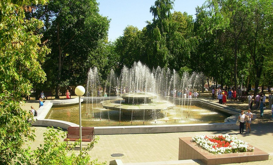 Чебоксарские фонтаны и парки
